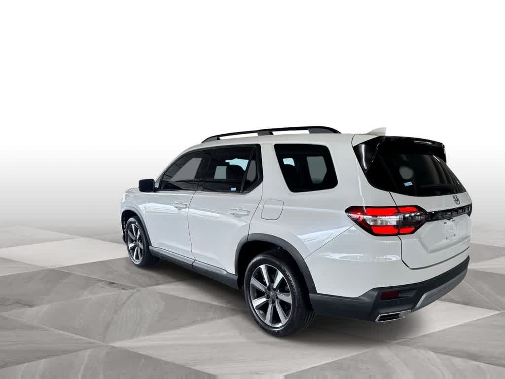 Thumbnail: 2023 Honda Pilot - 6