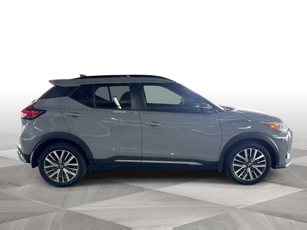 Thumbnail: 2021 Nissan Kicks - 9