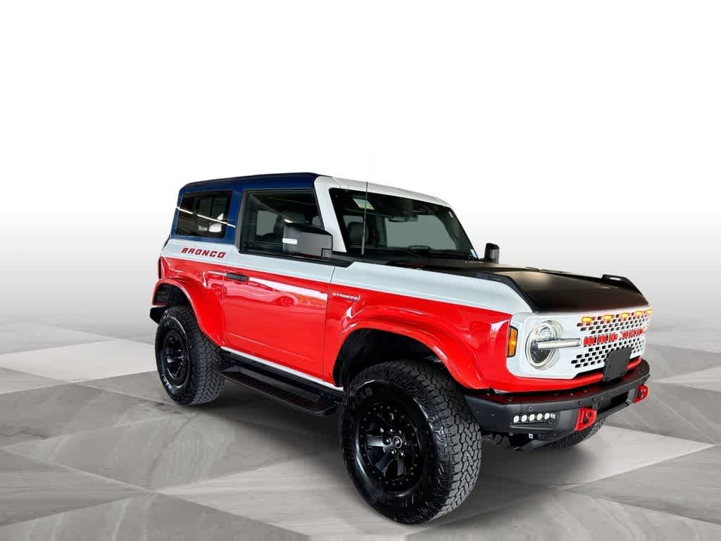 Thumbnail: 2025 Ford Bronco - 4