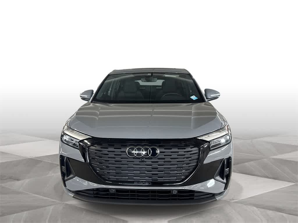 Thumbnail: 2024 Audi Q4 e-tron - 3