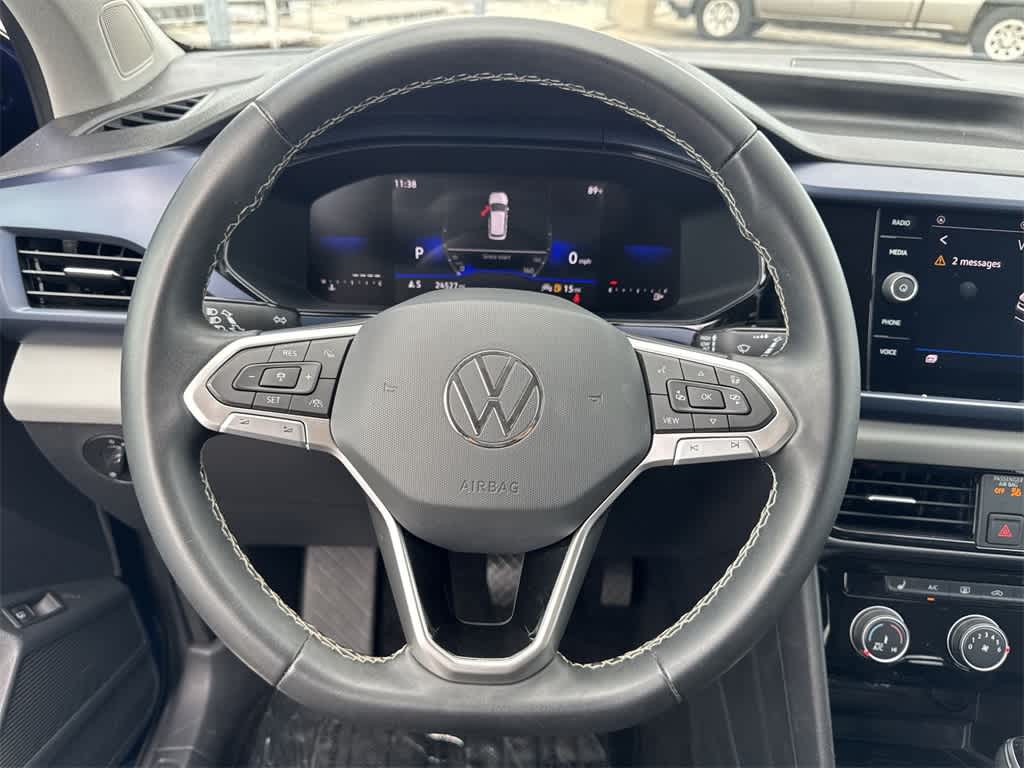 Thumbnail: 2023 Volkswagen Taos - 14