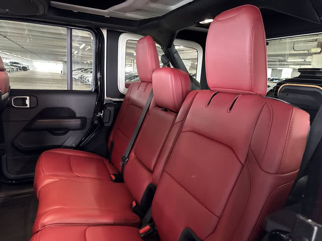 Thumbnail: 2024 Jeep Wrangler - 21