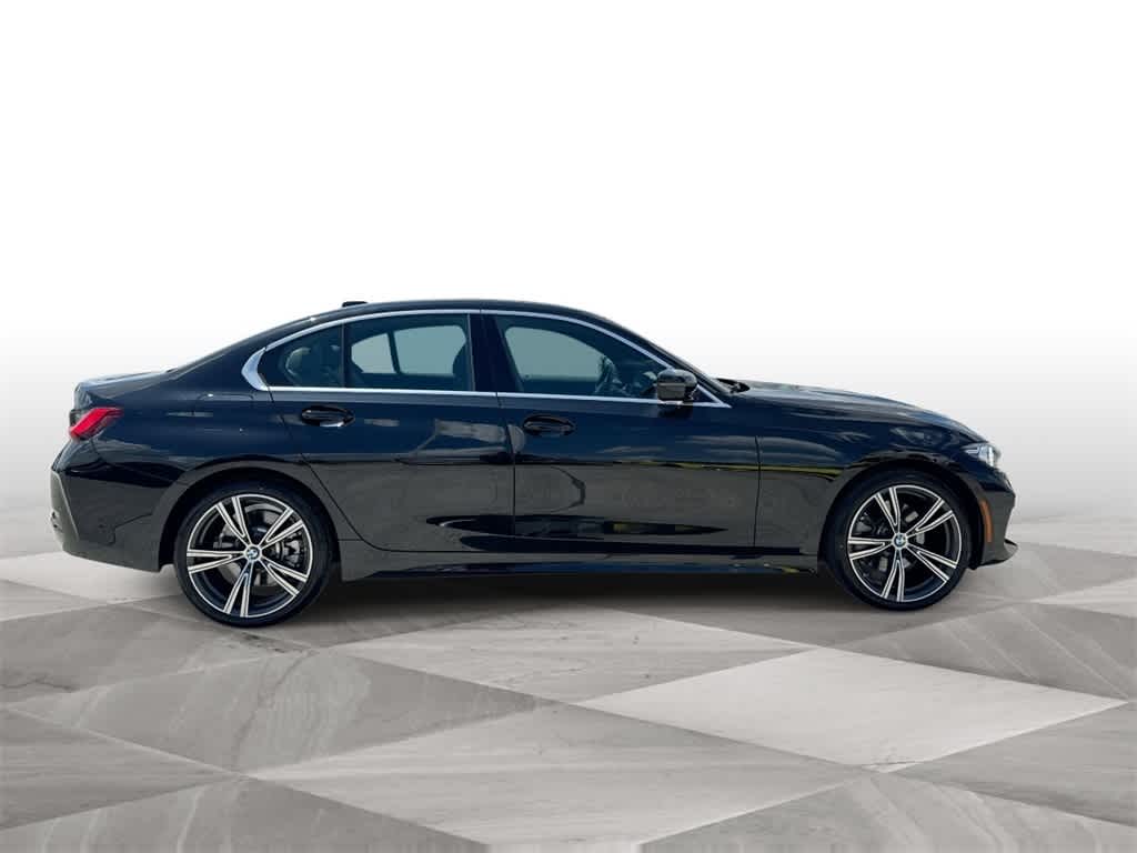 Thumbnail: 2024 BMW 3 Series - 9