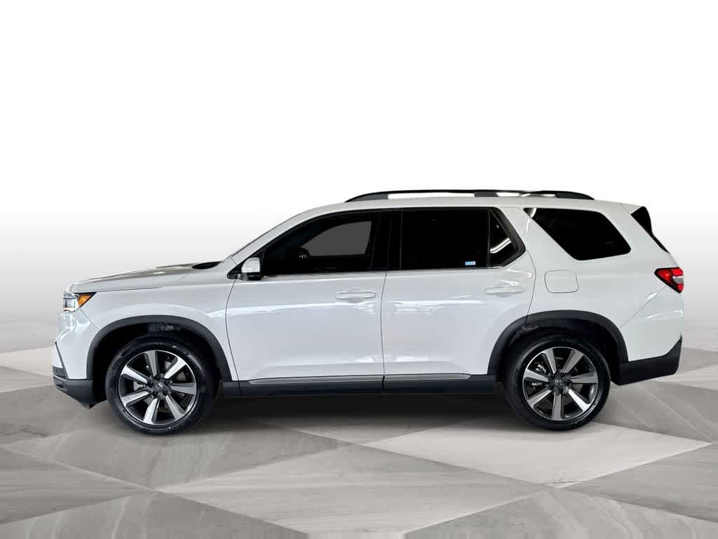 Thumbnail: 2023 Honda Pilot - 5
