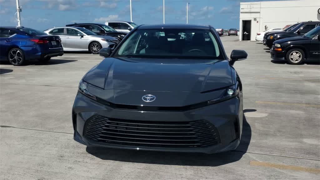 Thumbnail: 2025 Toyota Camry - 3