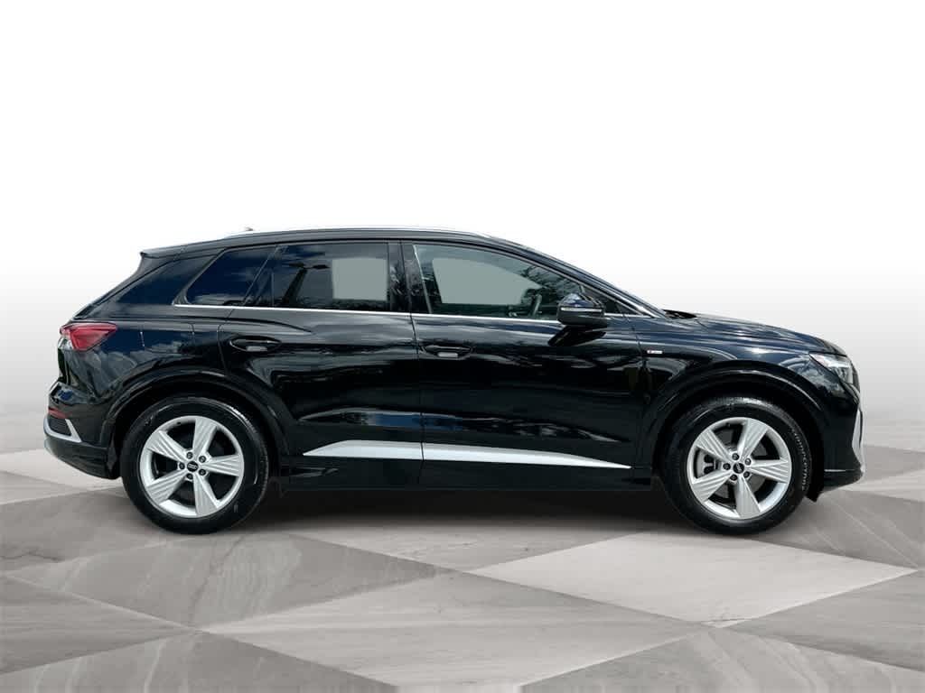 Thumbnail: 2025 Audi Q4 e-tron - 9