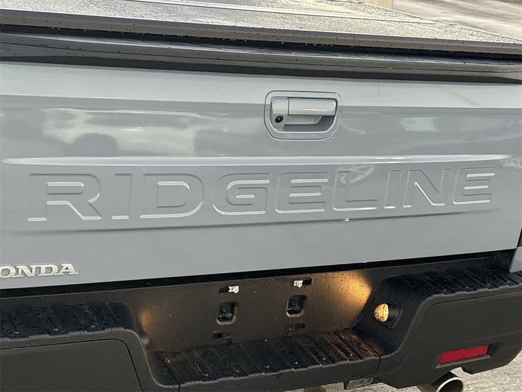 Thumbnail: 2025 Honda Ridgeline - 10