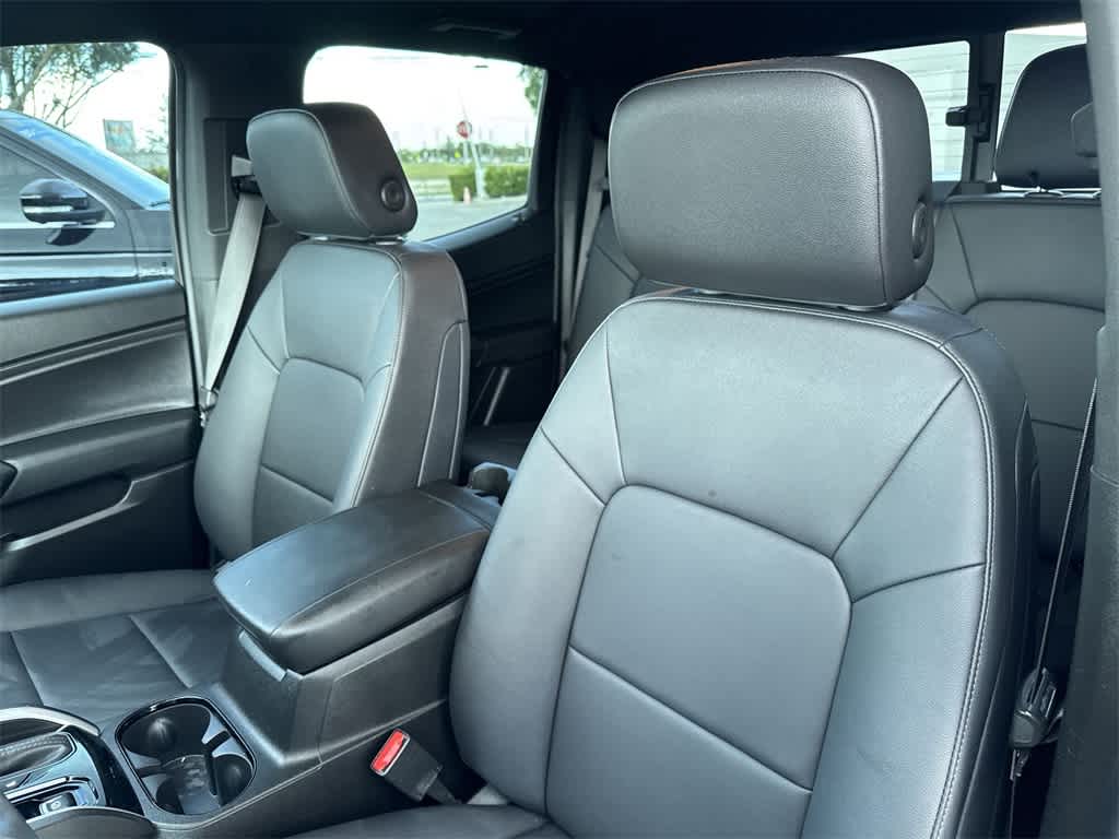 Thumbnail: 2024 Chevrolet Colorado - 14
