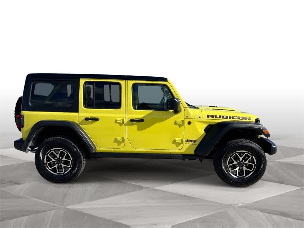 Thumbnail: 2024 Jeep Wrangler - 9