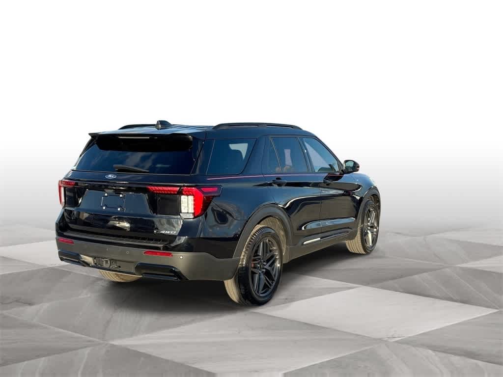 Thumbnail: 2025 Ford Explorer - 8