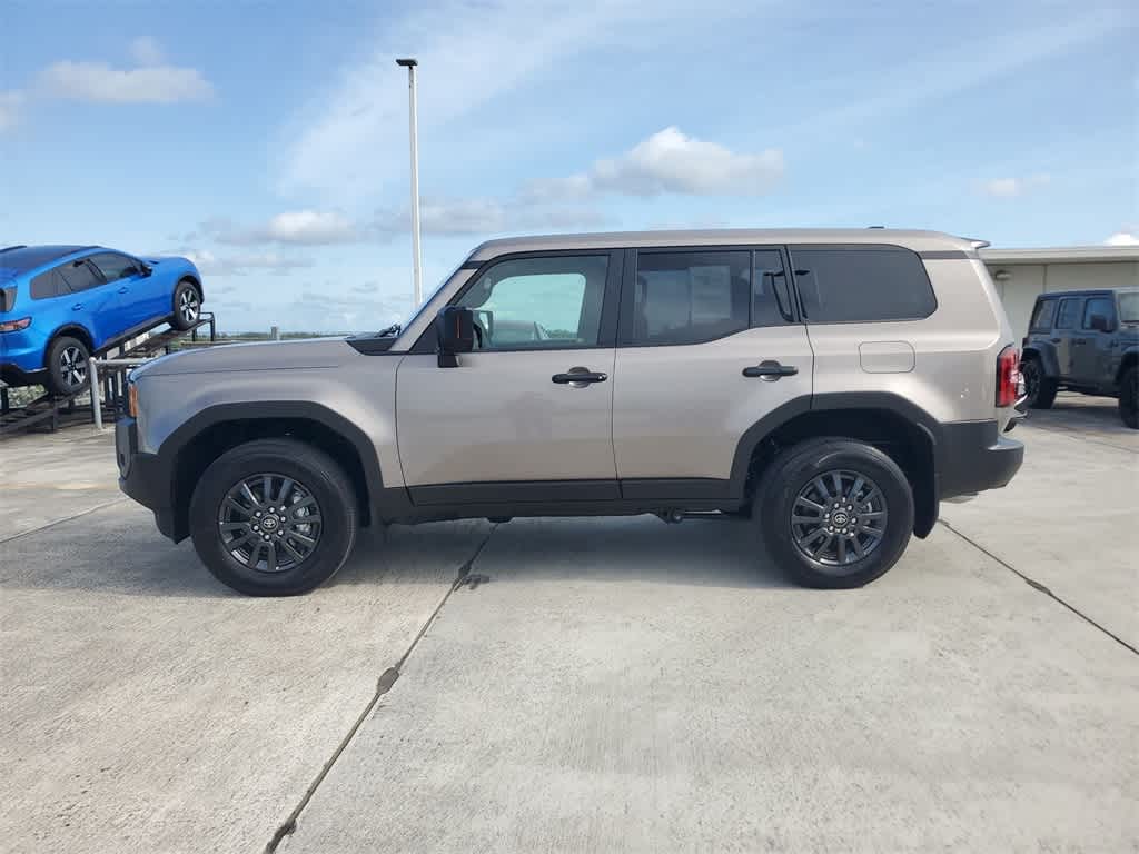 Thumbnail: 2025 Toyota Land Cruiser - 11