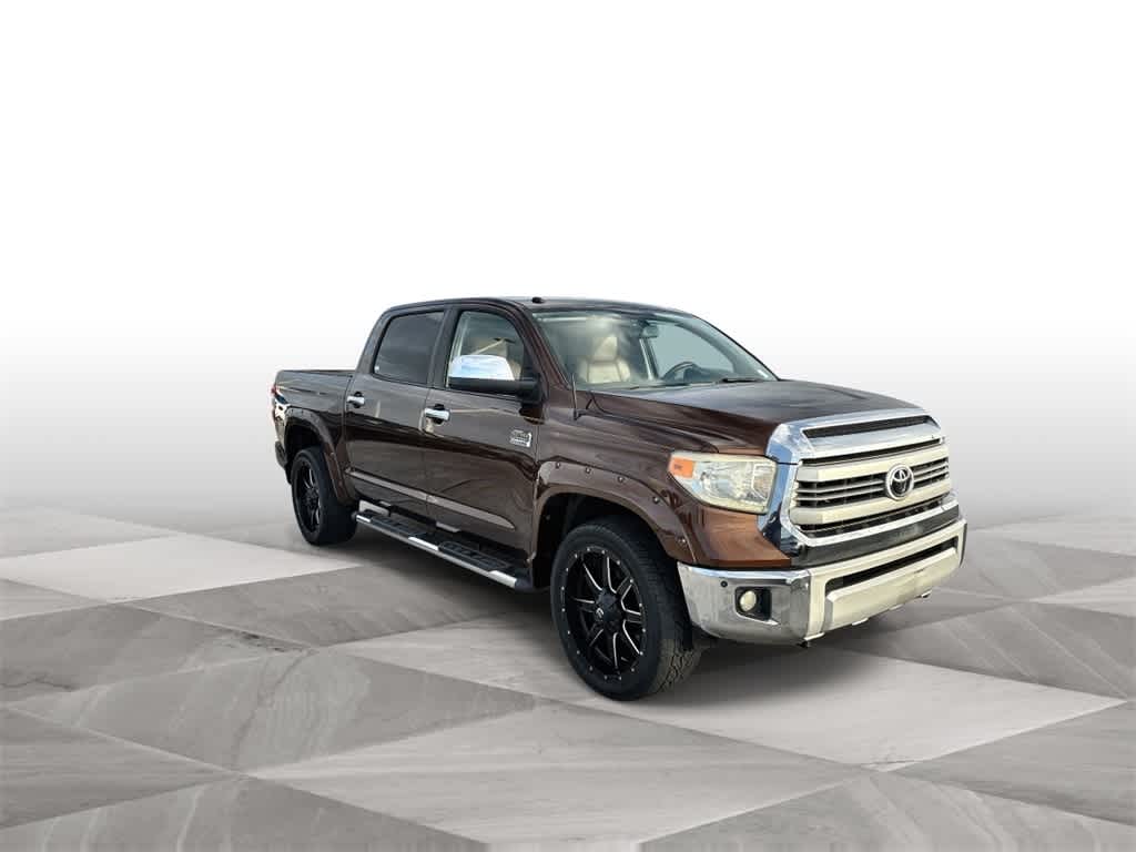 Thumbnail: 2015 Toyota Tundra - 2