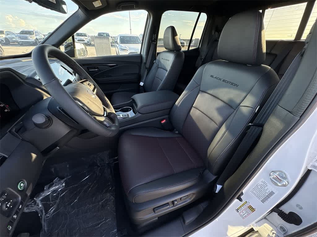 Thumbnail: 2025 Honda Ridgeline - 13