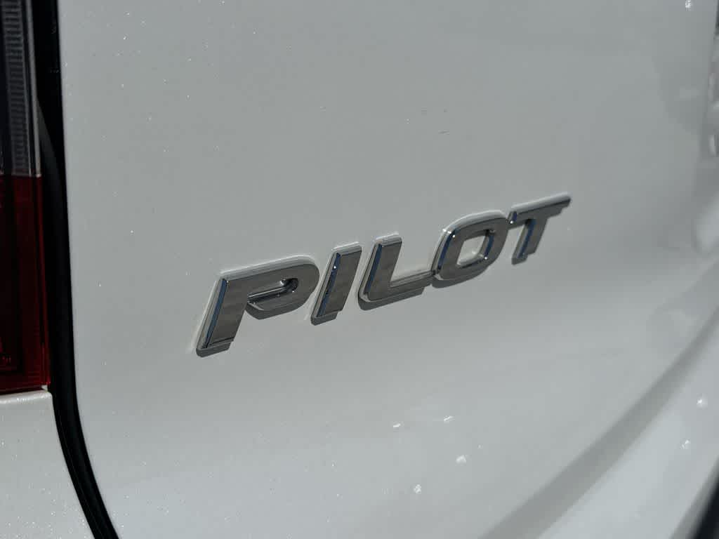 Thumbnail: 2021 Honda Pilot - 11