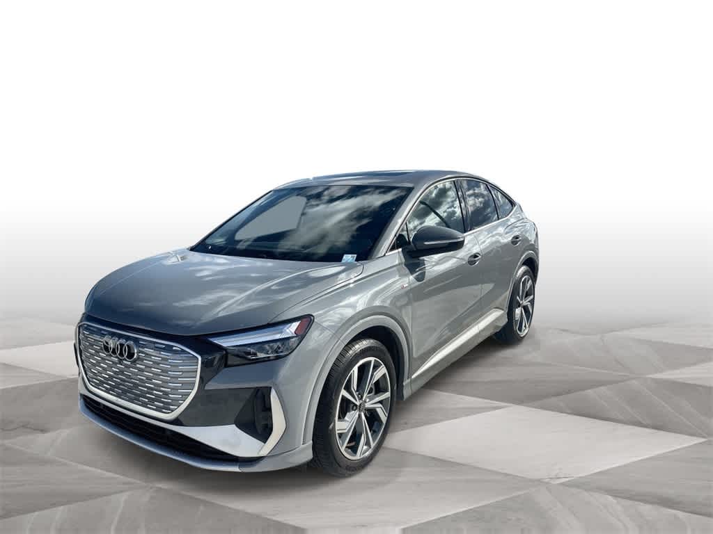 Thumbnail: 2025 Audi Q4 e-tron - 4