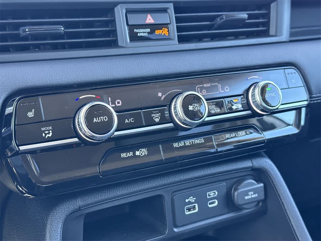 Thumbnail: 2025 Honda Pilot - 19