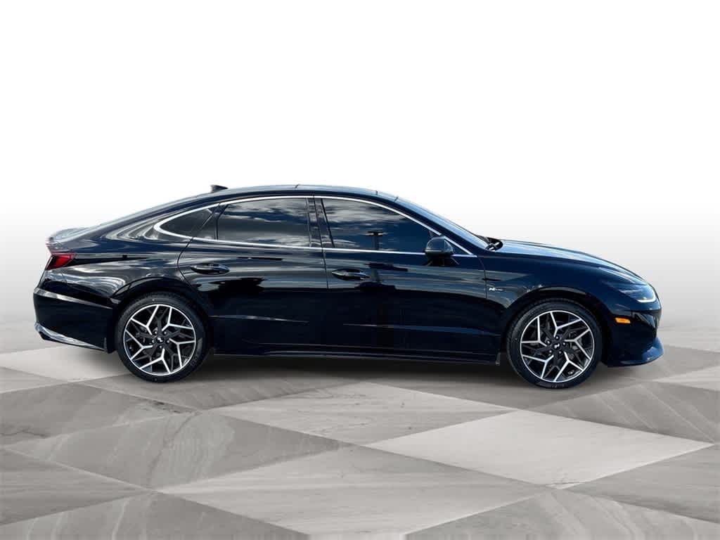 Thumbnail: 2023 Hyundai Sonata - 9