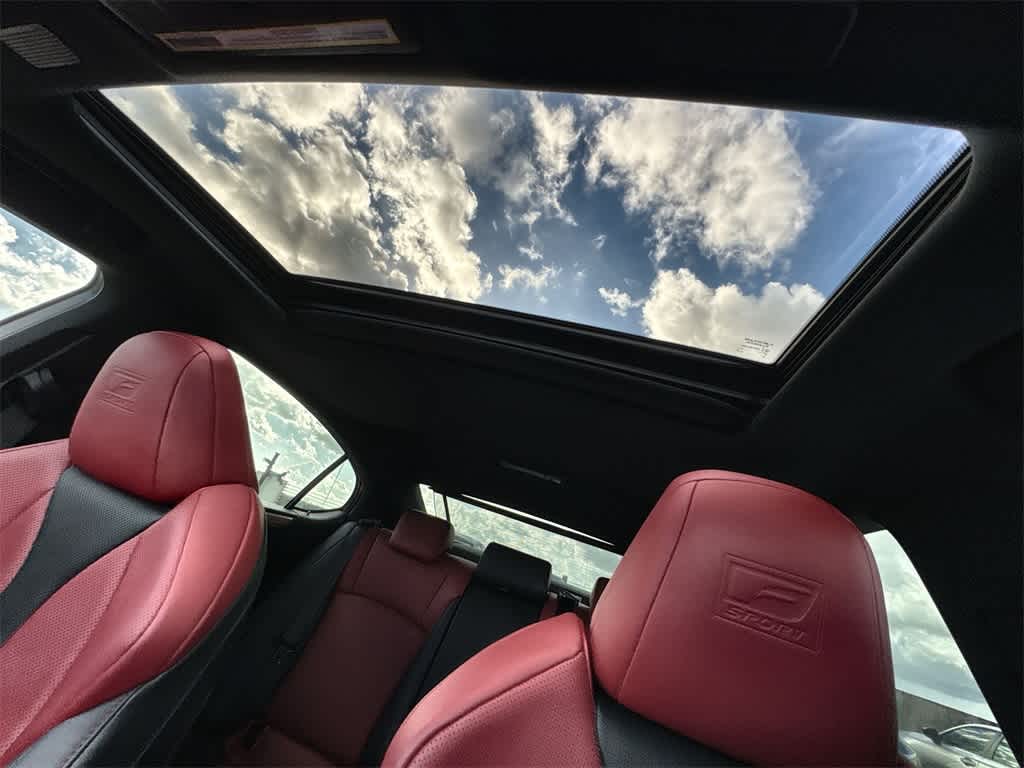 Thumbnail: 2023 Lexus ES - 16