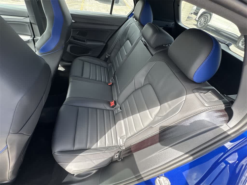 Thumbnail: 2024 Volkswagen Golf - 21