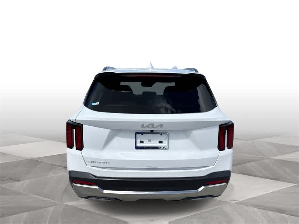 Thumbnail: 2024 Kia Sorento - 7