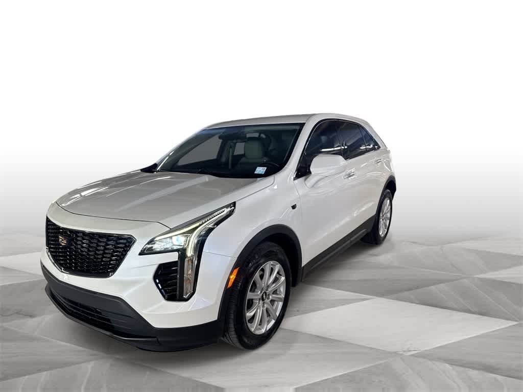 Thumbnail: 2023 Cadillac XT4 - 4