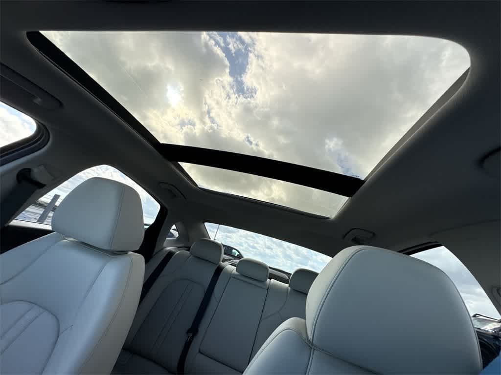 Thumbnail: 2023 Hyundai Sonata - 16