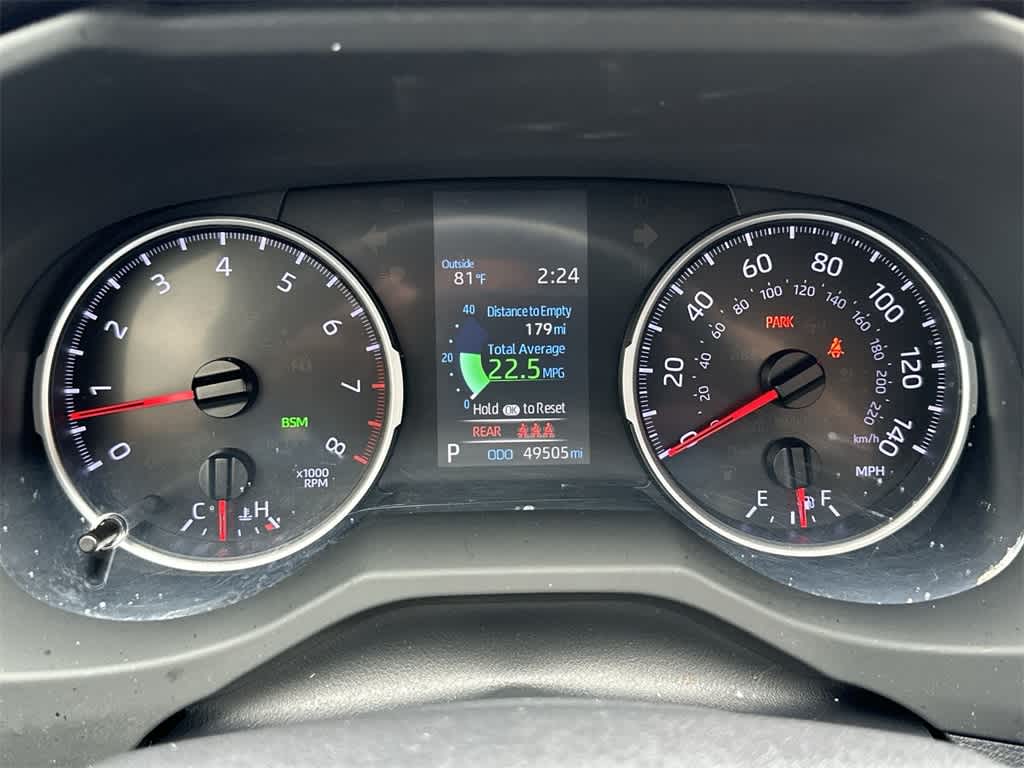 Thumbnail: 2019 Toyota RAV4 - 15