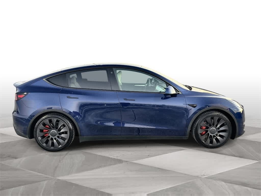 Thumbnail: 2023 Tesla Model Y - 9