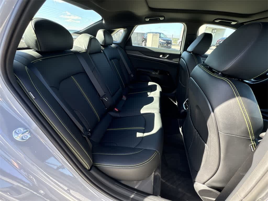 Thumbnail: 2025 Kia K5 - 25