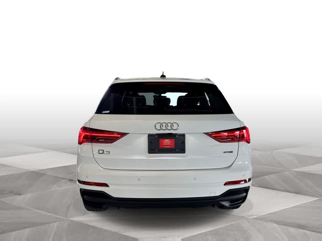 Thumbnail: 2025 Audi Q3 - 7