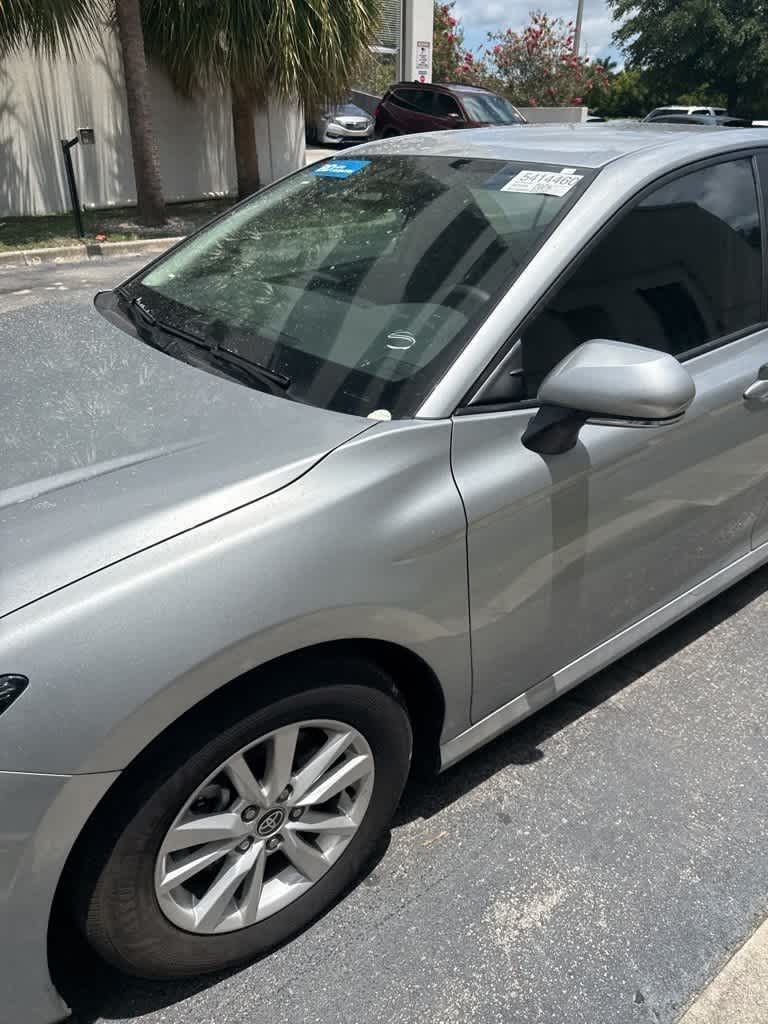 2025 Toyota Camry LE 2