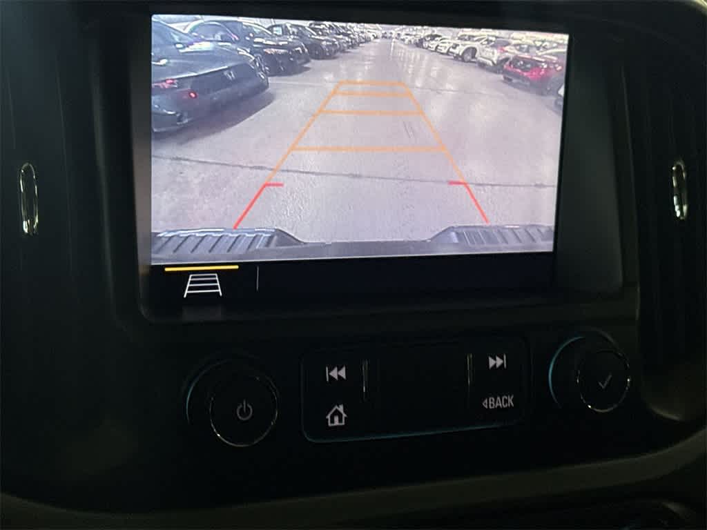 Thumbnail: 2019 Chevrolet Colorado - 18