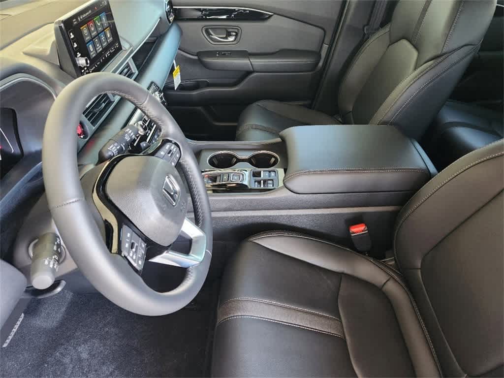 Thumbnail: 2025 Honda Pilot - 10
