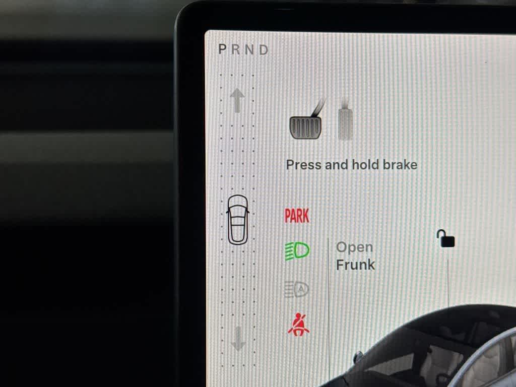 Thumbnail: 2025 Tesla Model 3 - 20