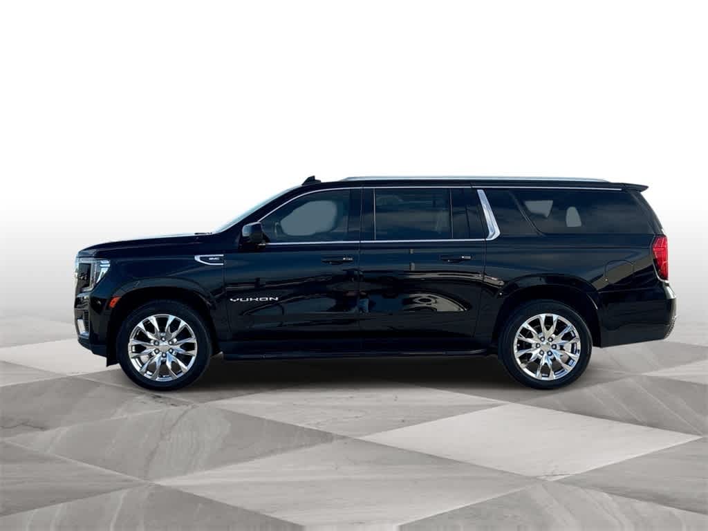 Thumbnail: 2022 GMC Yukon XL - 5