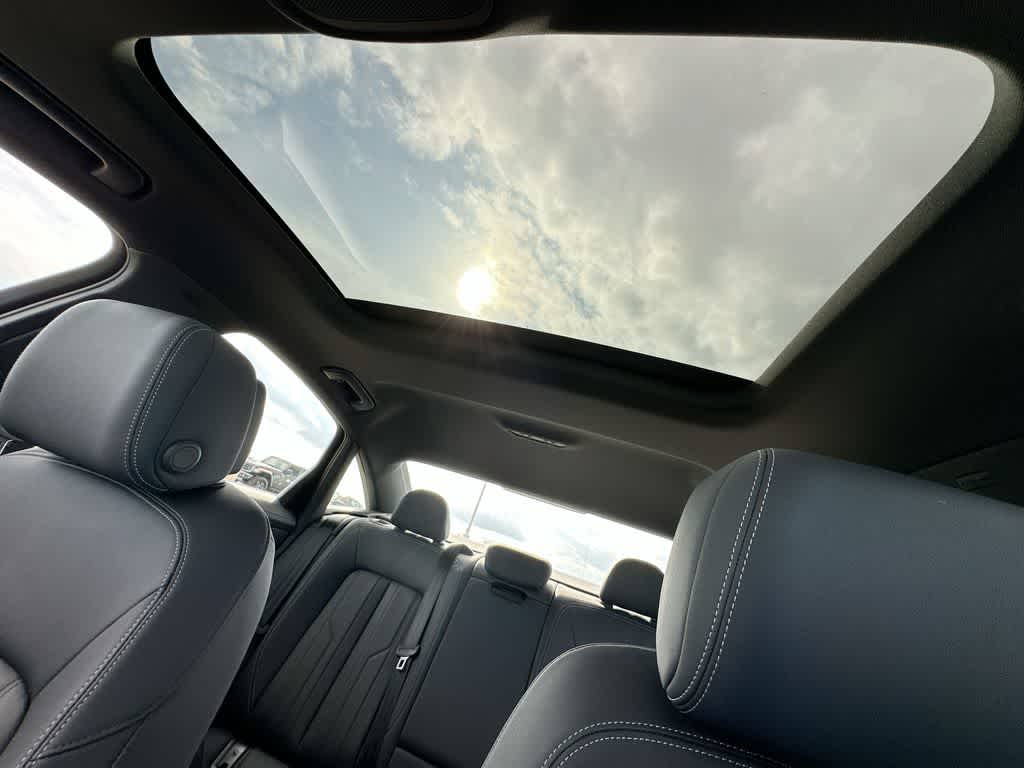 Thumbnail: 2025 Audi A6 - 16