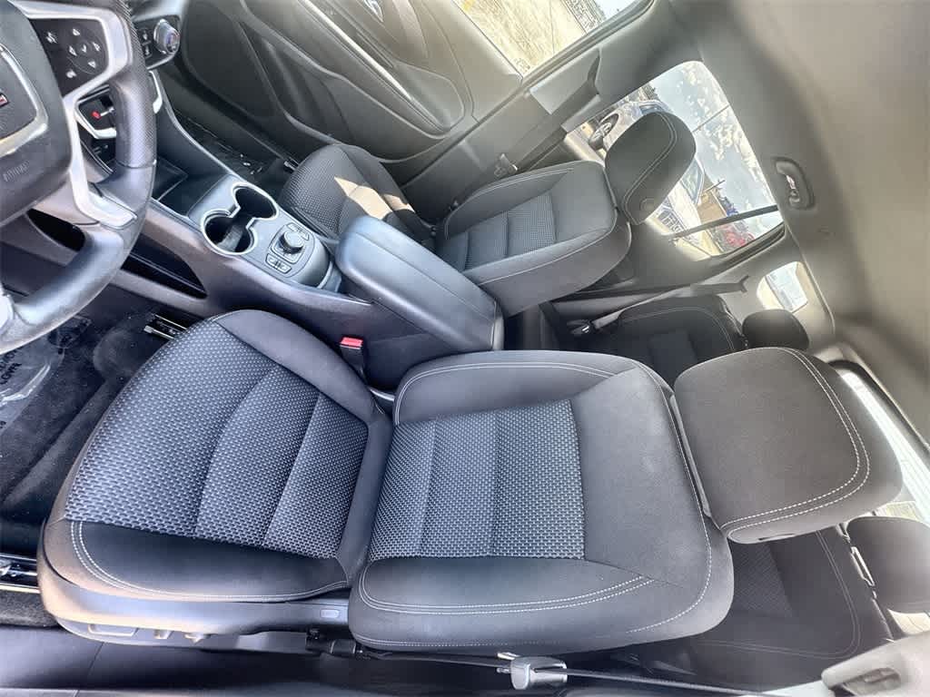 Thumbnail: 2024 GMC Terrain - 13