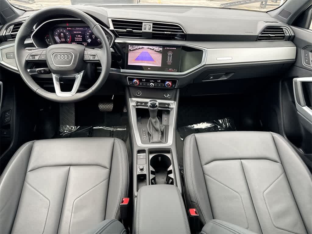 Thumbnail: 2024 Audi Q3 - 23