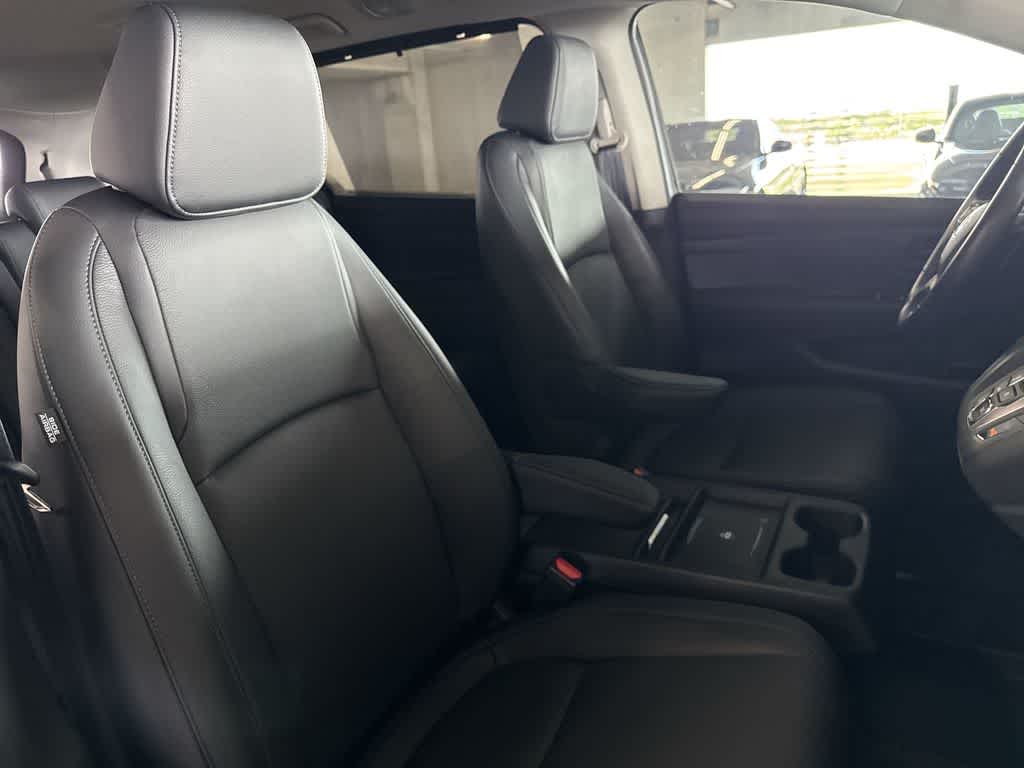 Thumbnail: 2025 Honda Odyssey - 26