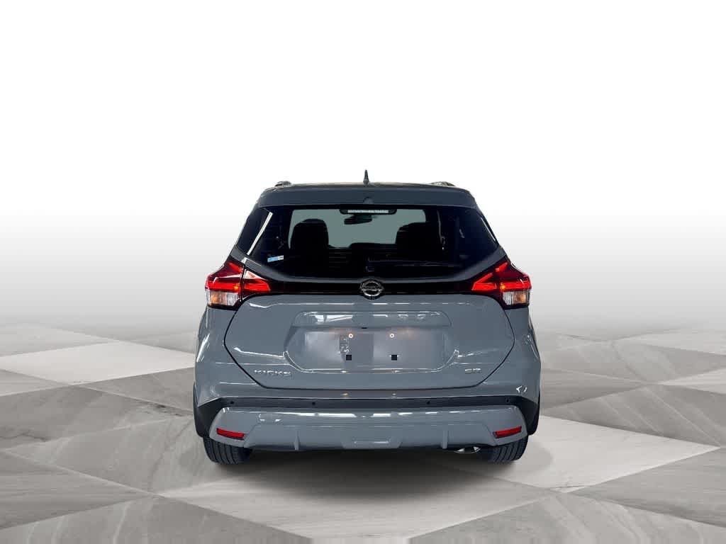 Thumbnail: 2021 Nissan Kicks - 7