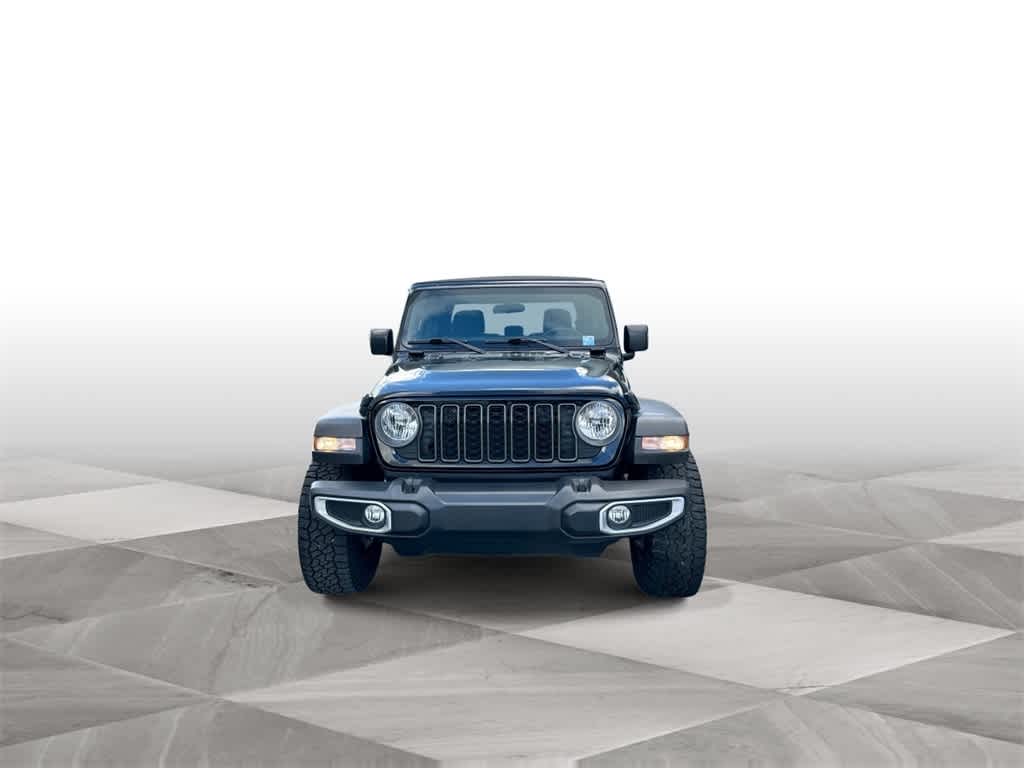 Thumbnail: 2024 Jeep Gladiator - 3