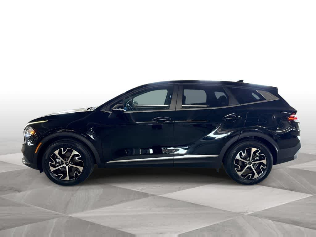 Thumbnail: 2023 Kia Sportage - 5