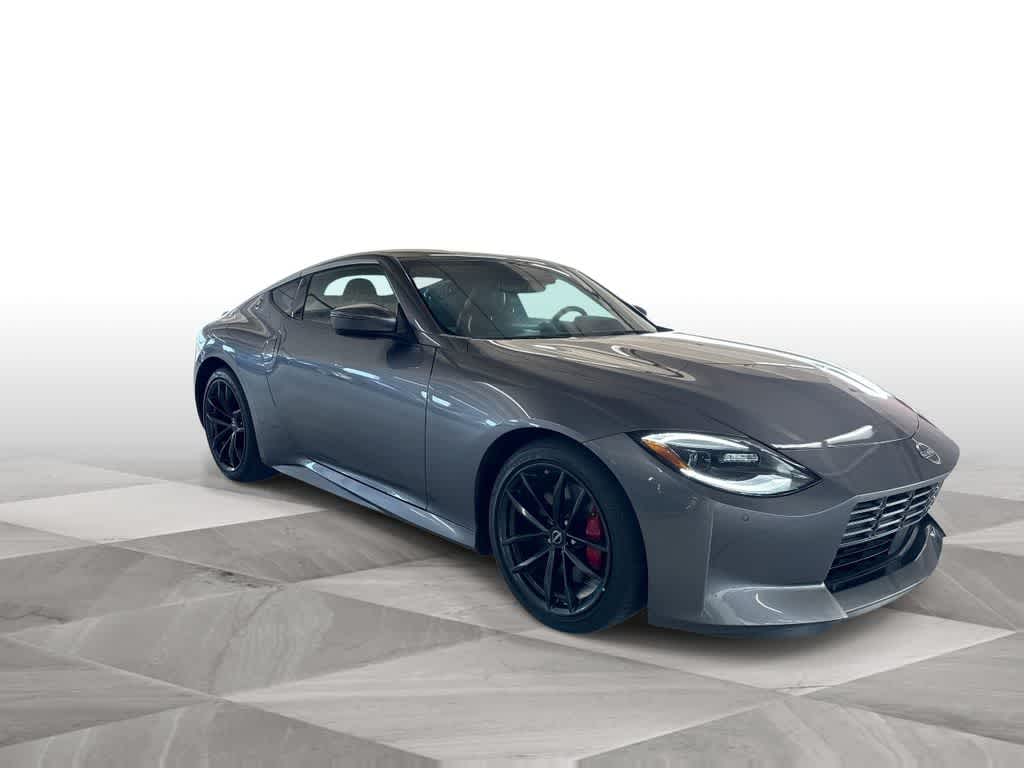 Thumbnail: 2025 Nissan Z - 2