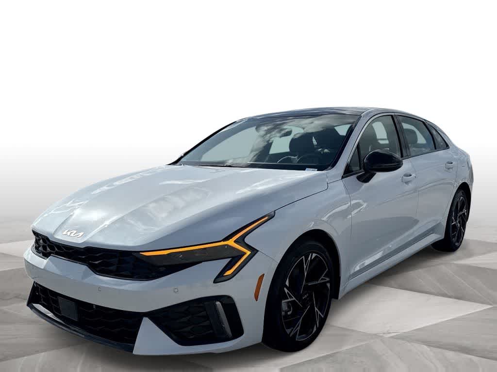 Thumbnail: 2025 Kia K5 - 1