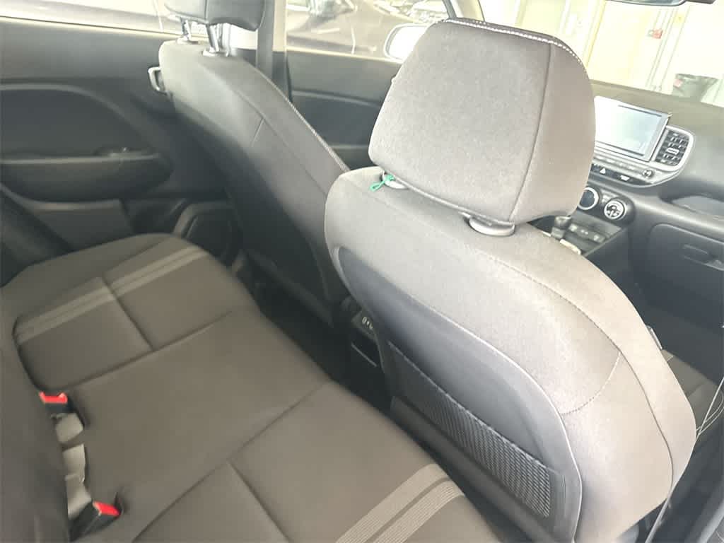 2024 Hyundai Venue SEL 11