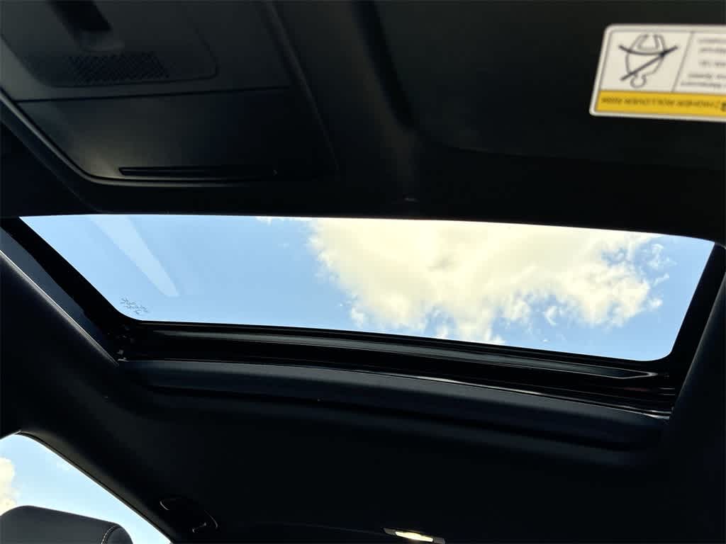 Thumbnail: 2023 Honda CR-V - 16