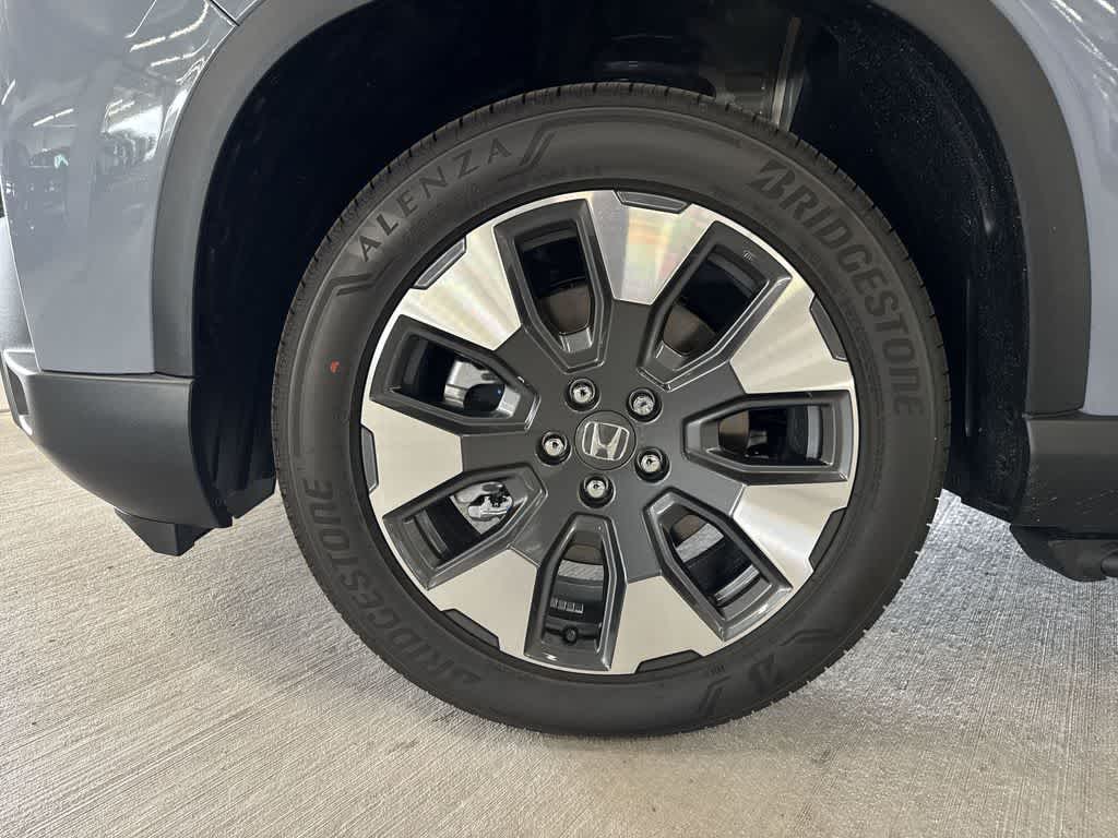 Thumbnail: 2026 Honda Pilot - 10