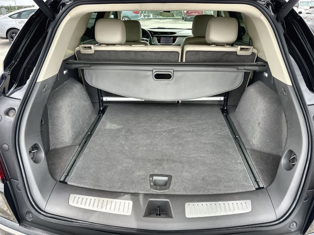 Thumbnail: 2023 Cadillac XT5 - 24