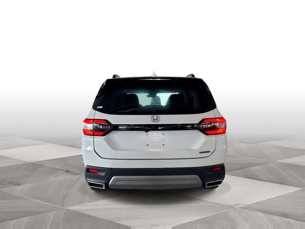 Thumbnail: 2023 Honda Pilot - 7
