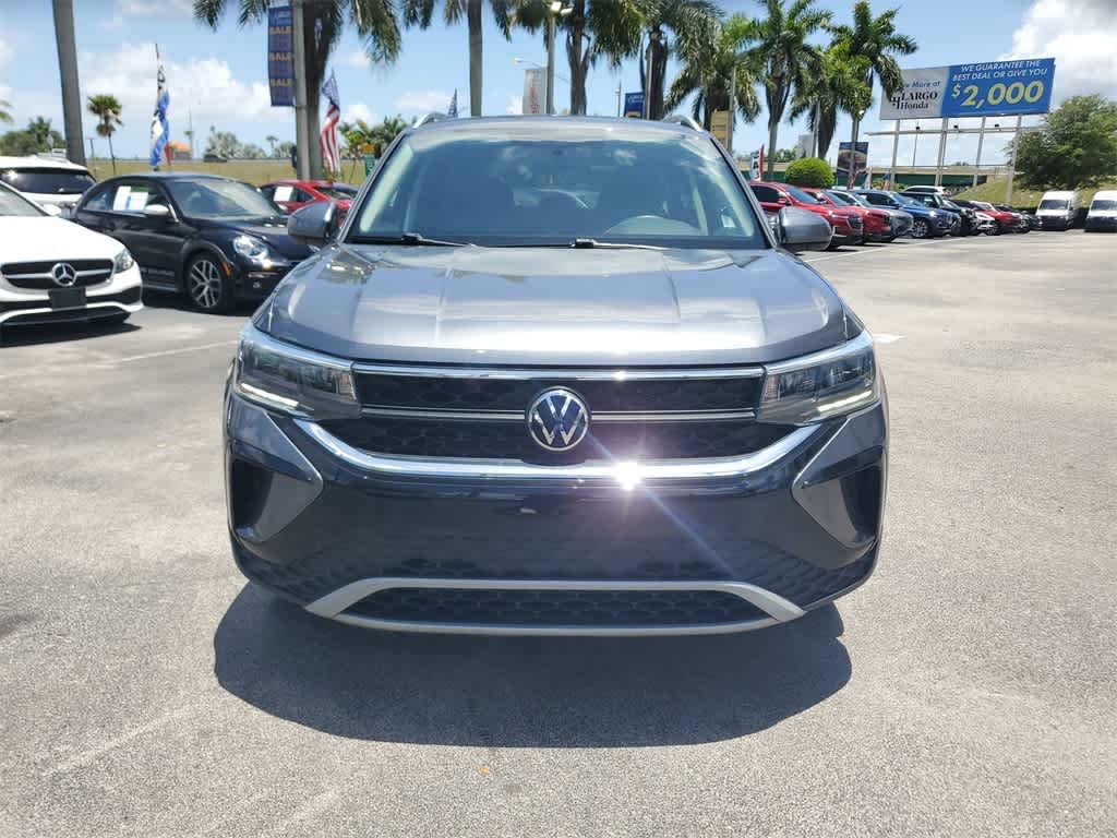 2022 Volkswagen Taos SE 6